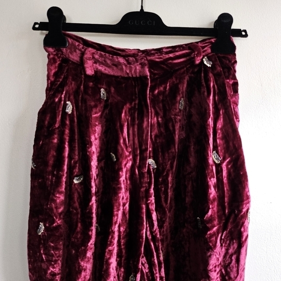 New Rococo Sand Velvet Embroidered Burgundy Pants NWT Size Medium - Picture 2 of 11